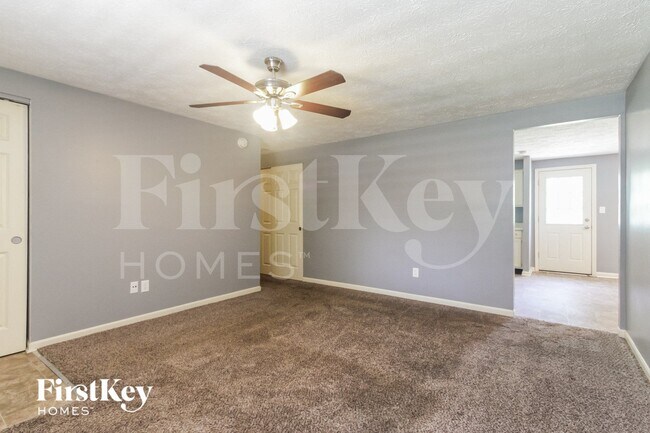 Photo - 5501 Furnas Ct