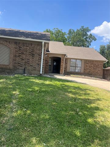 Photo - 2621 Independence Dr