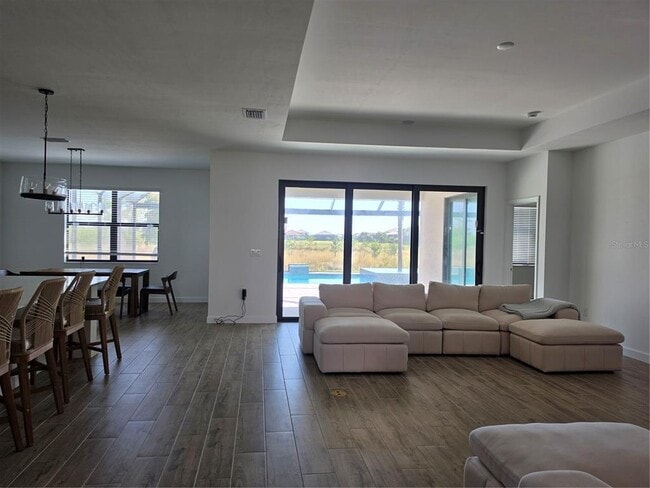 Photo - 18334 Ridgeline Dr