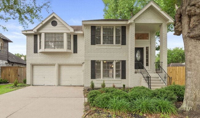 Photo - 1301 James St