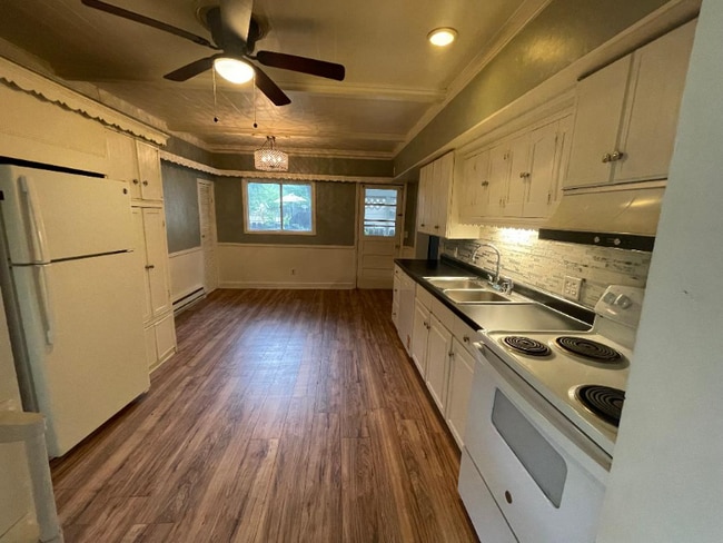 Photo - 5035 Wissman Rd