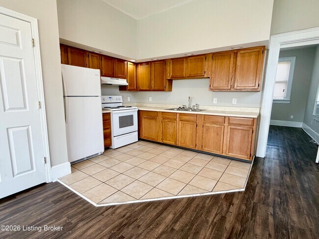 Photo - 511 W Harrison Ave Unit 2