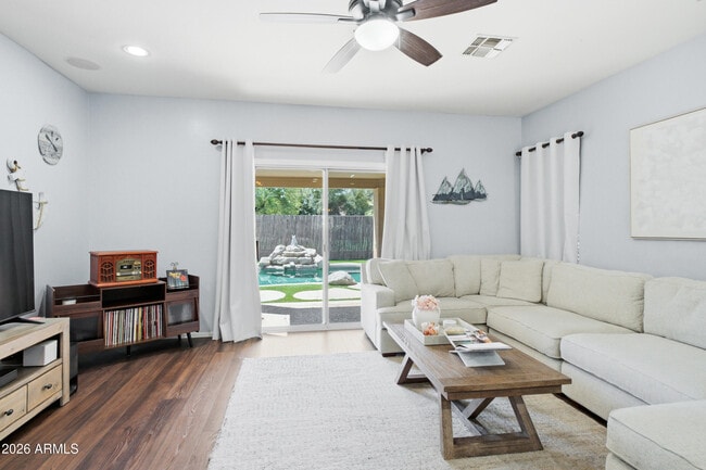 Photo - 15341 W Maui Ln