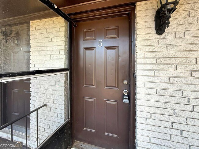 Photo - 514 Clover Dr Unit 5