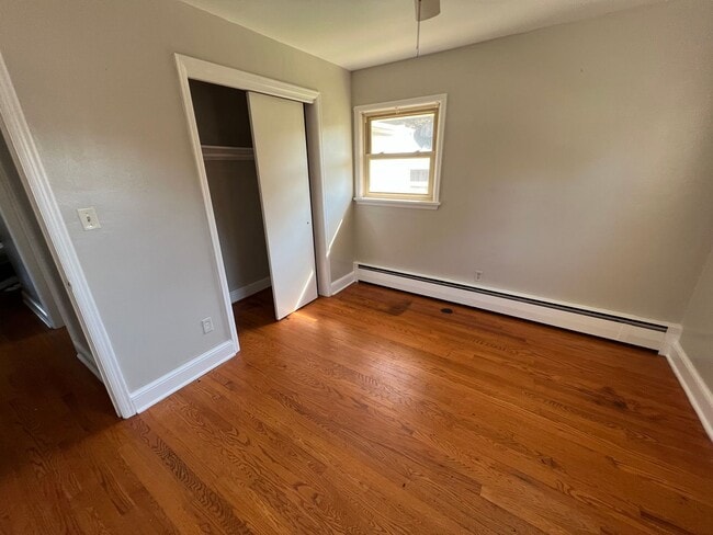 Photo - 1302 Penley Blvd