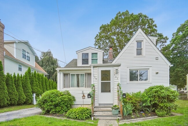 Building Photo - 103 Grant St