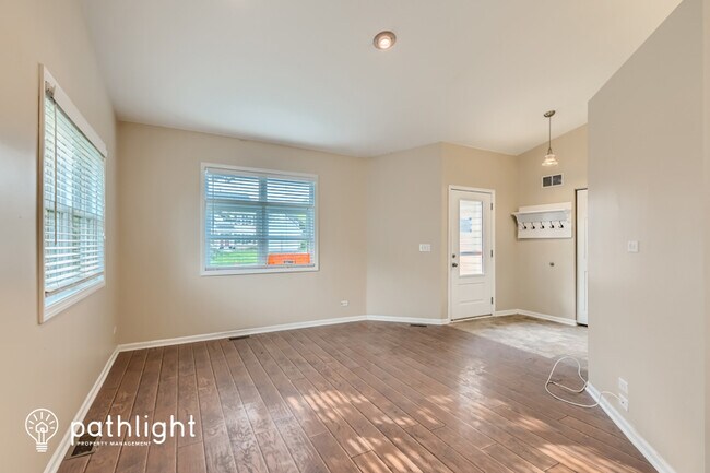 Photo - 24 Daybreak Ridge Trail