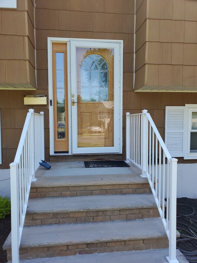 Photo - Single family, bi-level home with 4-bedroo...
