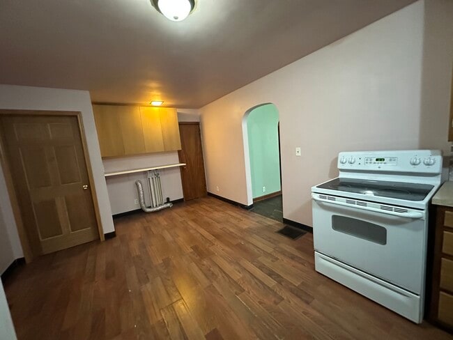 Photo - 101 S Buchanan St