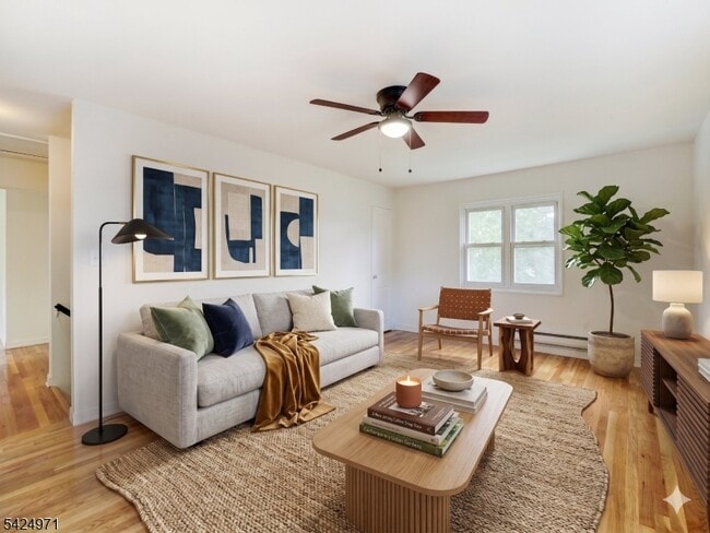 Building Photo - 138 Lincoln St Unit A10