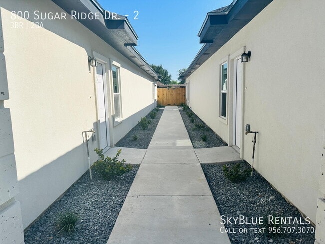 800 Ridge Dr Unit 2