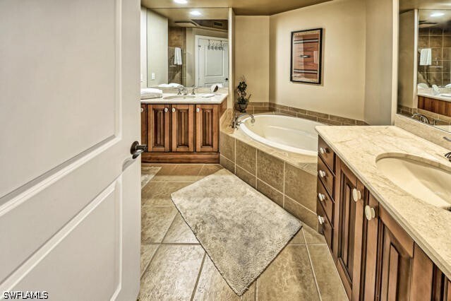 4751 W Bay Blvd Unit 402
