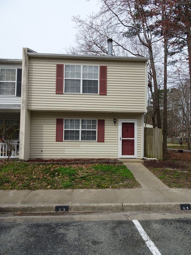 3 Bedroom 1.5 Bathroom Townhome in Denbroo... - 3 Bedroom 1.5 Bathroom Townhome in Denbroo...