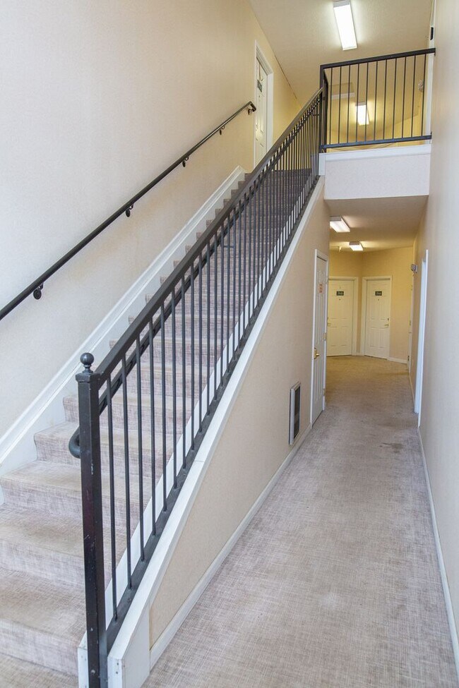 Photo - 3848 Carberry Dr