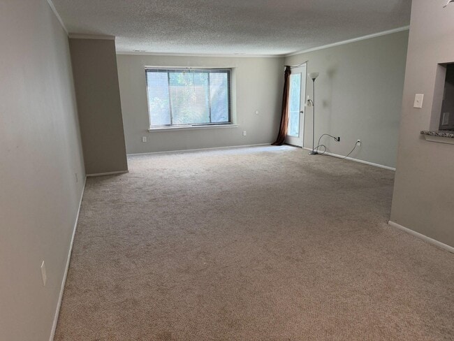 Photo - 5518A Aberdeen Dr