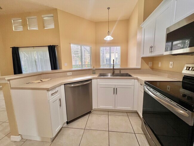 Photo - 4863 Via Palm Lakes Unit 805