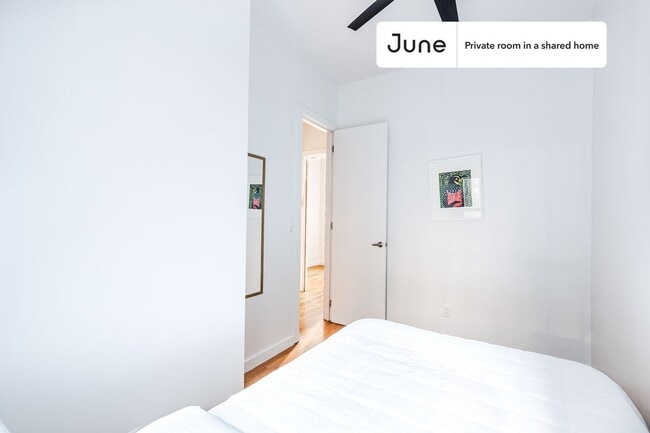 Photo - Room in Shared 4 bed/2 bath home Unidad A