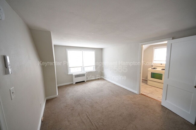 Photo - 7738 Castleton Pl Unit 2