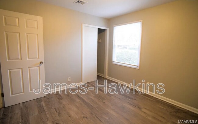 Photo - 1201 Buckingham Dr