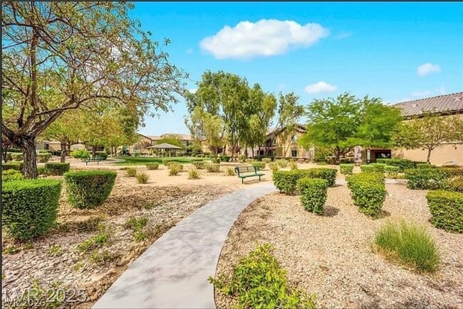 Photo - 6868 Sky Pointe Dr Unidad 1122
