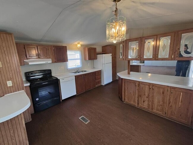 Photo - 308 Sunshine Dr