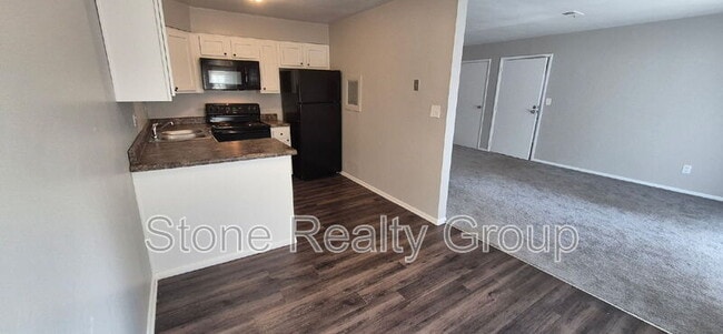 9134 E 10th St Unit 3