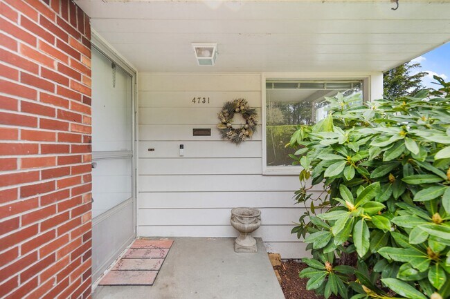 Photo - 4731 49th Ave NE