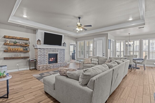 Photo - 58 Berkshire Cir