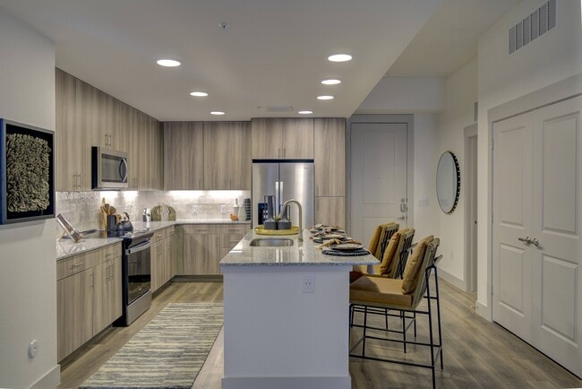 Building Photo - Alexan Rivercrest Rental