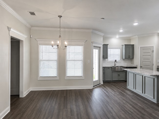 Photo - 3871 Lu Ln