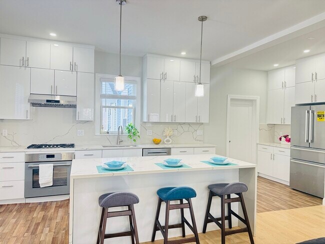 Photo - 4 Baldwin St