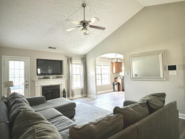 Photo - 591 Copper Creek Dr