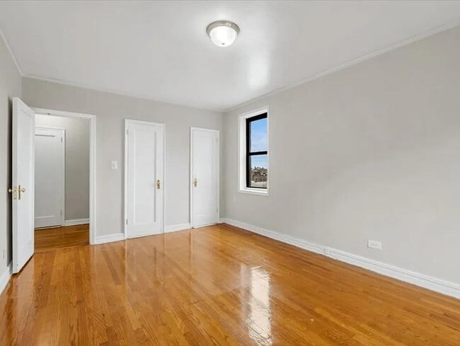 Photo - 40-66 Ithaca St