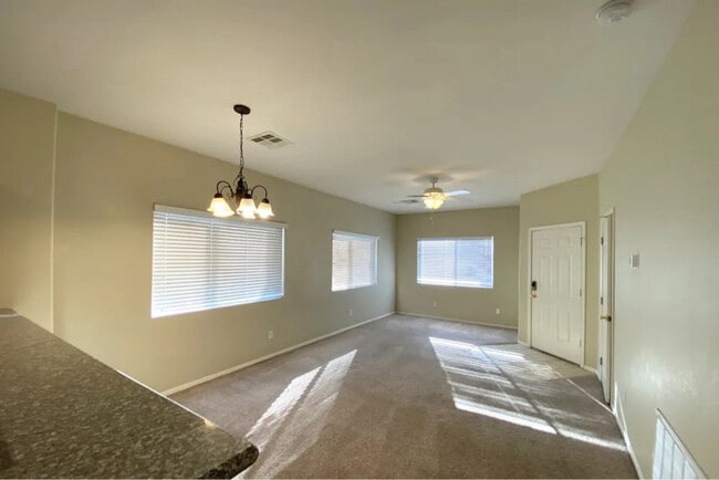 Photo - 7210 S 8th Pl