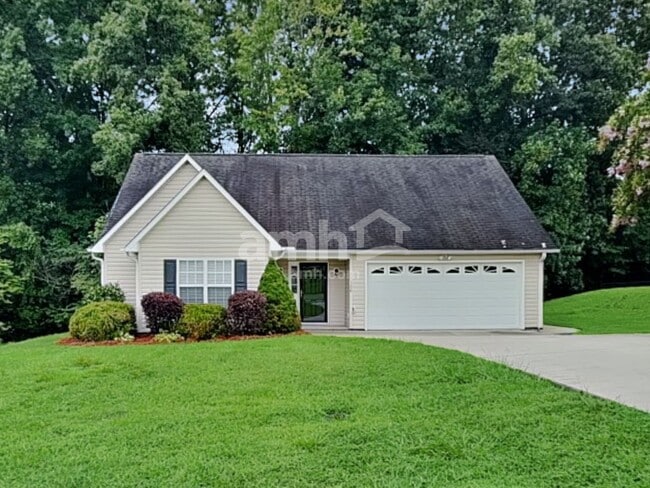 Building Photo - 120 Sweetgum Dr Rental