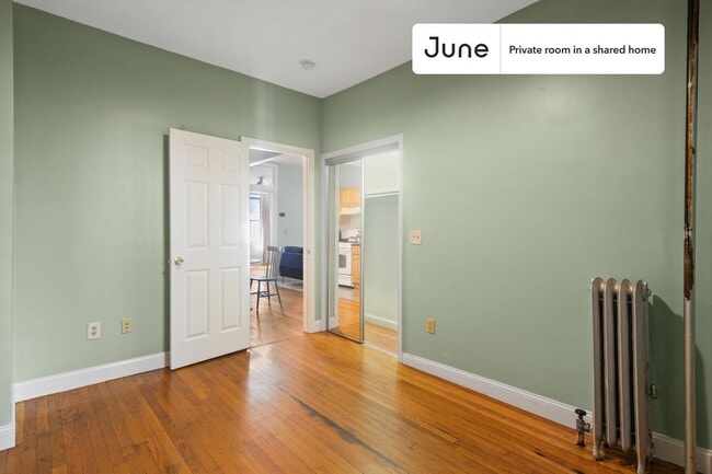 Photo - Room in Shared 4 bed/1 bath home Unit D