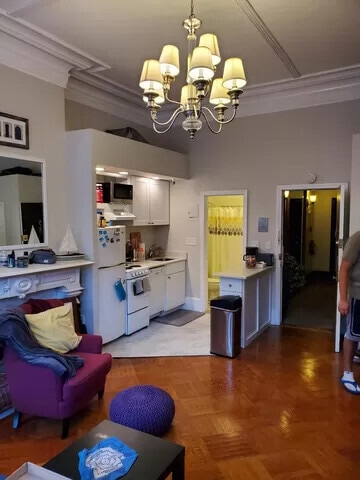 Photo - 73 Westland Ave