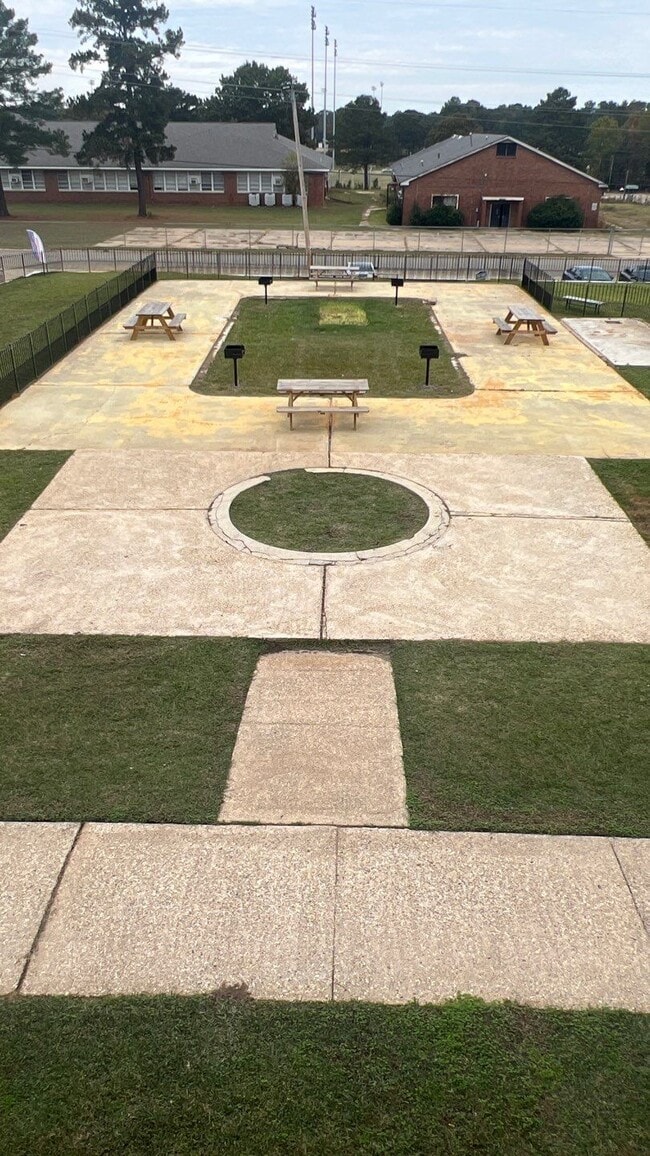 Photo - 280 Central Ave