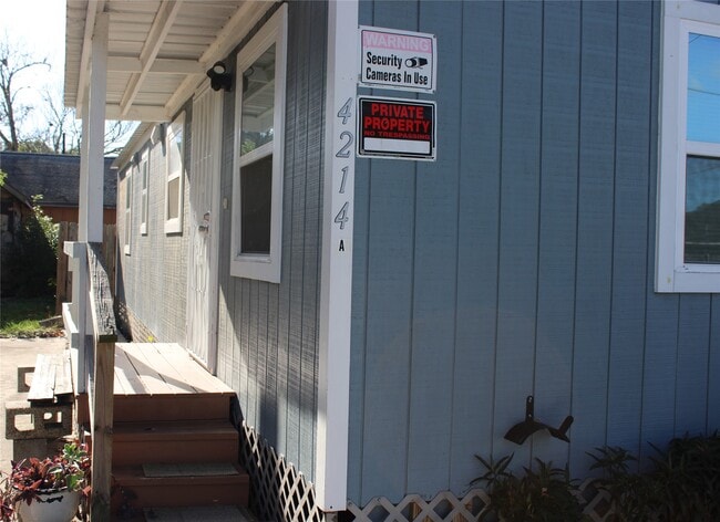 Building Photo - 4214 Fuqua St