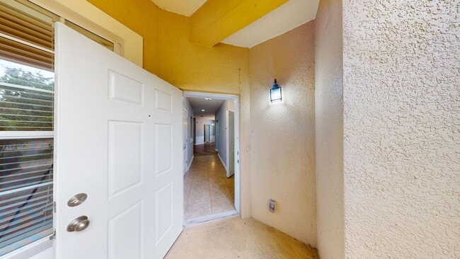 Photo - Spacious 2Bed/ 2Bath Condo With Office and 1-Car Garage - Bartram Park - Available NOW!