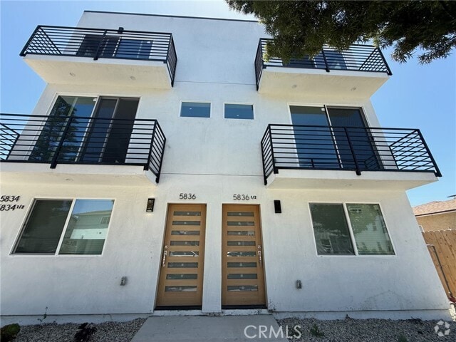 Building Photo - 656 Mariposa Ave Rental