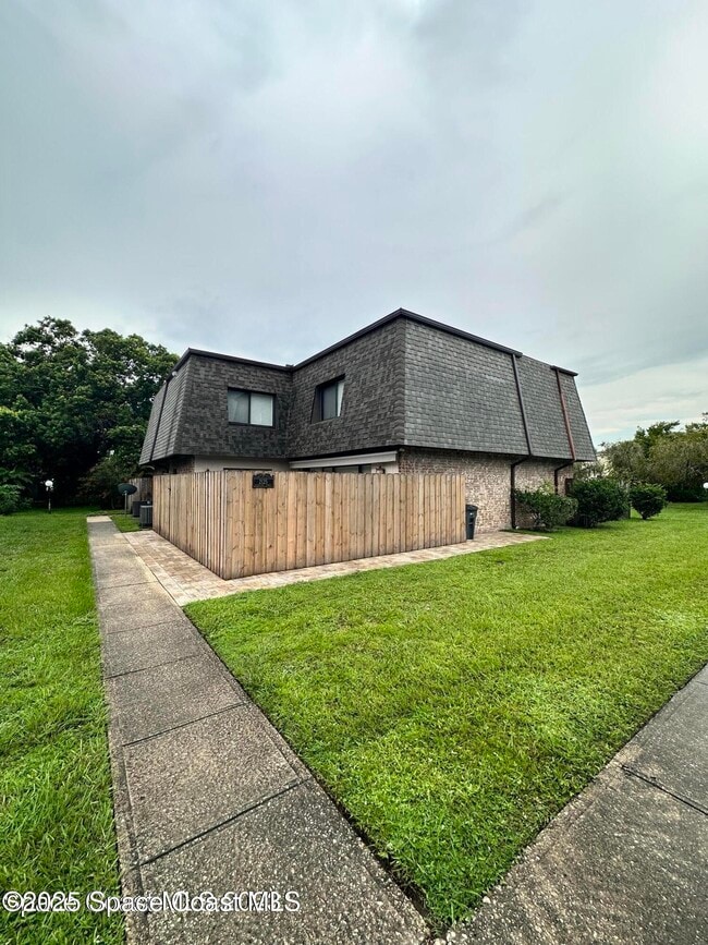 Photo - 2127 Harrison St Townhome