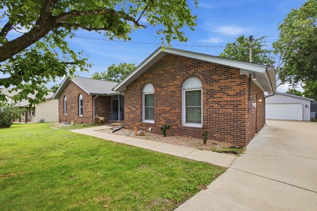 Photo - 4812 Sierra Dr