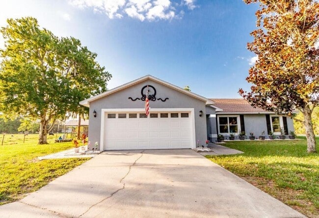 Building Photo - Kissimmee Charmer