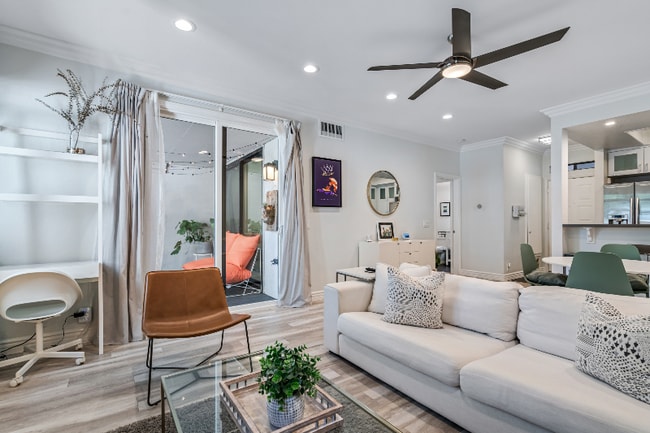 Photo - 2214 River Run Dr Unit 74