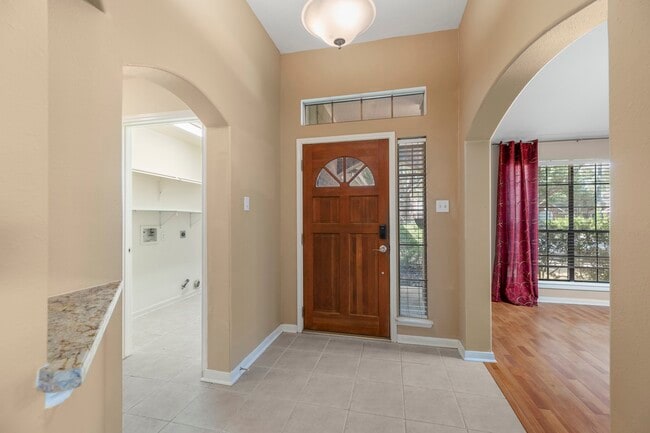 Photo - 9109 Benwick St