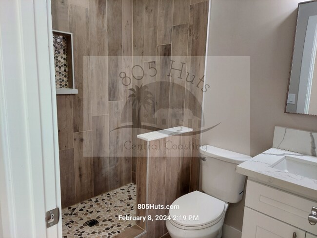 Photo - 2351 Lexington Ave