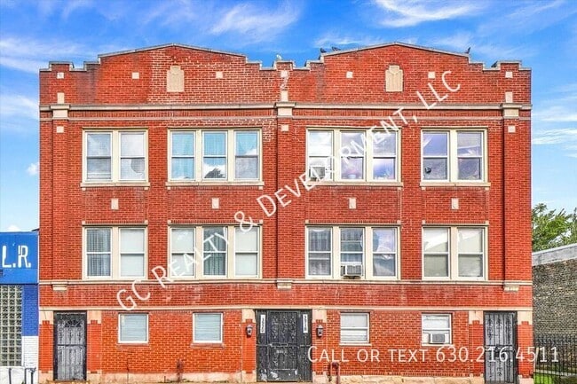 Building Photo - 3918 W Grand Ave Unit G Rental