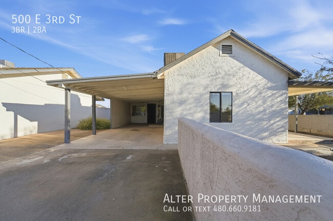 Photo - 500 E 3rd St