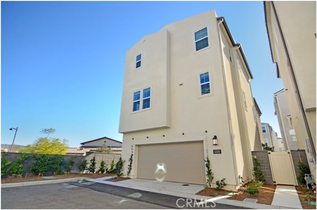 Photo - 1220 Windmill Rd